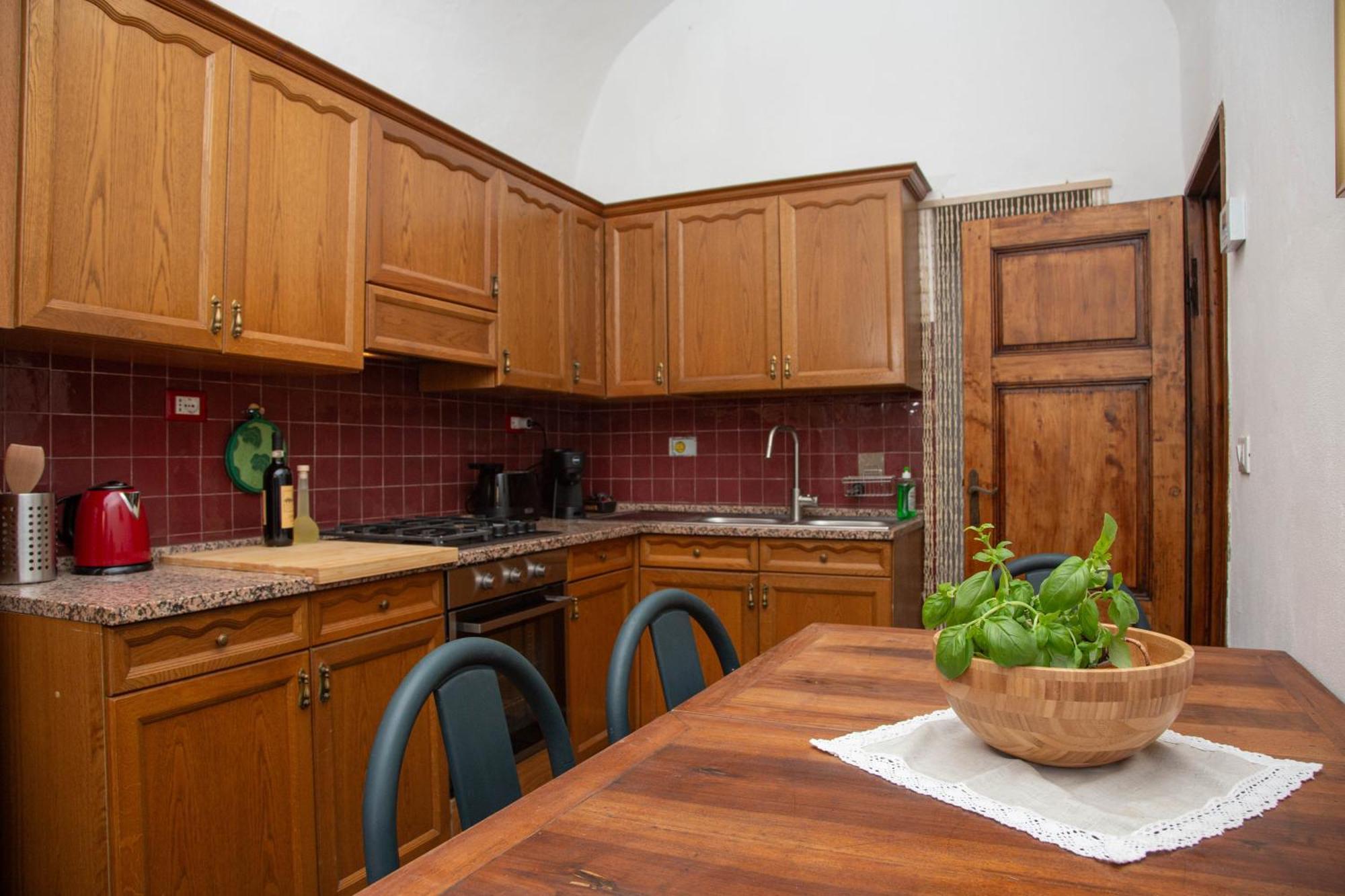 Il Cantuccio- Appartamento In Centro Con Giardino Volterra Esterno foto